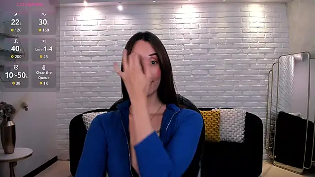 Snapshot of AnaisNin chatting on 11, 9, 2025 AnaisNin online show from 11, 9, 2025