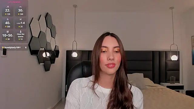 Snapshot of AnaisNin chatting on 18, 9, 2025 AnaisNin online show from 18, 9, 2025