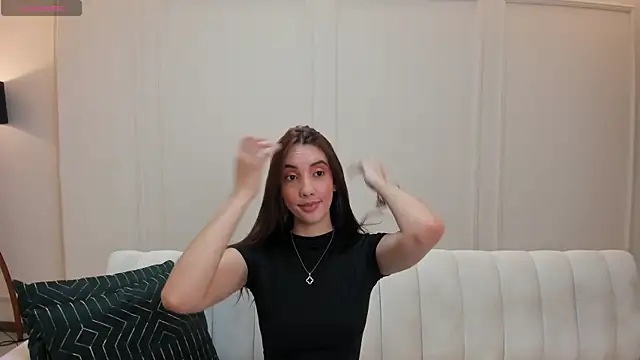 Snapshot of AnaisNin chatting on 14, 11, 2025 AnaisNin online show from 14, 11, 2025