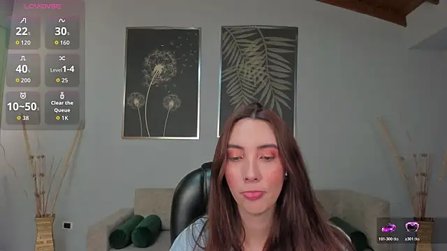 Snapshot of AnaisNin chatting on 21, 11, 2025 AnaisNin online show from 21, 11, 2025