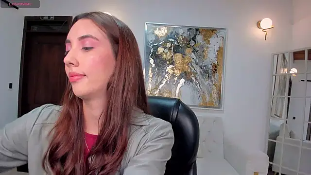 Snapshot of AnaisNin chatting on 28, 11, 2025 AnaisNin online show from 28, 11, 2025