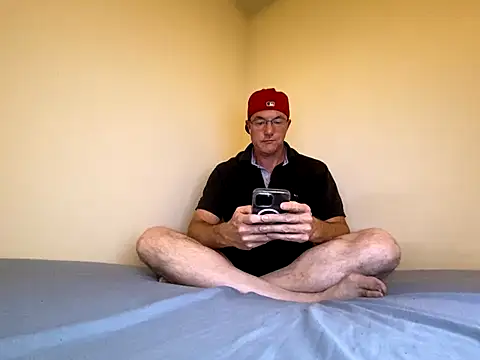 Snapshot of KrixKross chatting on 8, 12, 2024 KrixKross online show from 8, 12, 2024