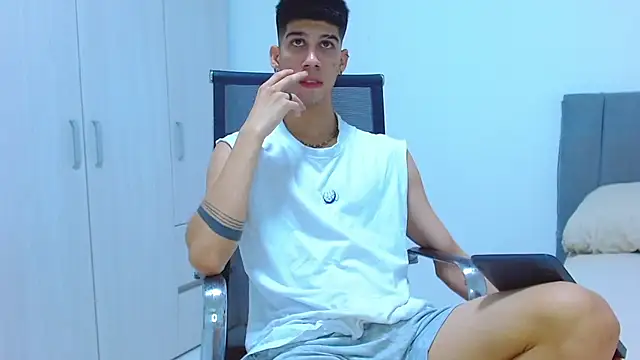 Snapshot of jhony-sex chatting on 16, 10, 2025 jhony-sex online show from 16, 10, 2025