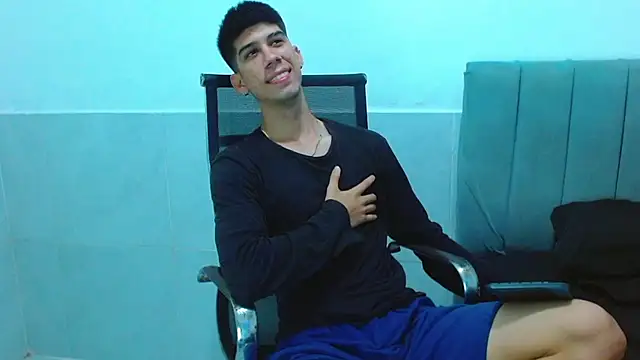 Snapshot of jhony-sex chatting on 18, 12, 2025 jhony-sex online show from 18, 12, 2025