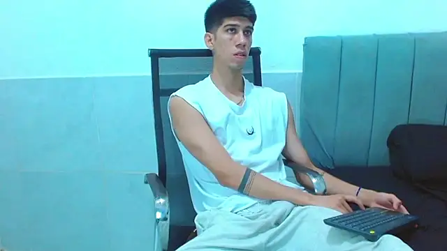 Snapshot of jhony-sex chatting on 21, 12, 2025 jhony-sex online show from 21, 12, 2025