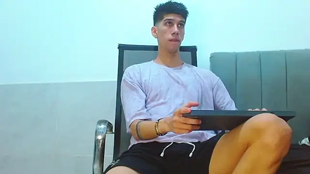 Snapshot of jhony-sex chatting on 3, 6, 2026 jhony-sex online show from 3, 6, 2026