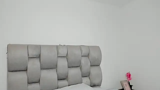 Susan-Sweet-7 online show from 6, 2, 2025