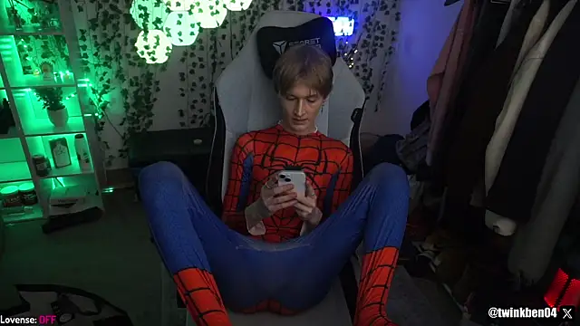 Snapshot of twinkben chatting on 26, 2, 2025 twinkben online show from 26, 2, 2025