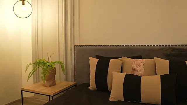 Snapshot of IrisBaker chatting on 3, 11, 2025 IrisBaker online show from 3, 11, 2025