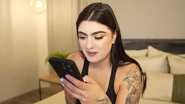 Snapshot of IrisBaker chatting on 18, 1, 2026 IrisBaker online show from 18, 1, 2026