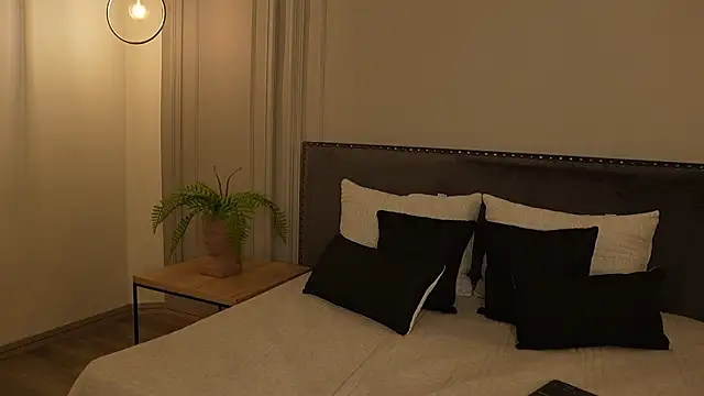 Snapshot of IrisBaker chatting on 6, 2, 2026 IrisBaker online show from 6, 2, 2026