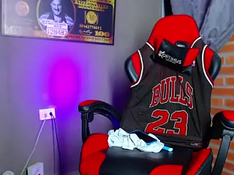 smoker445 online show from 20, 2, 2025