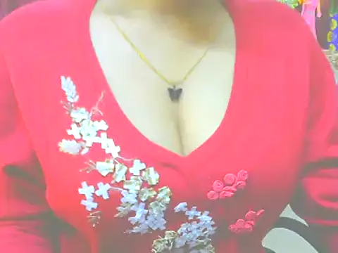 Snapshot of ishmita99 chatting on 19, 12, 2024 ishmita99 online show from 19, 12, 2024
