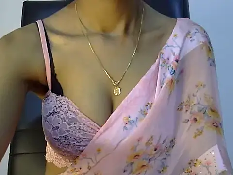 lola-   online show from 12, 12, 2024