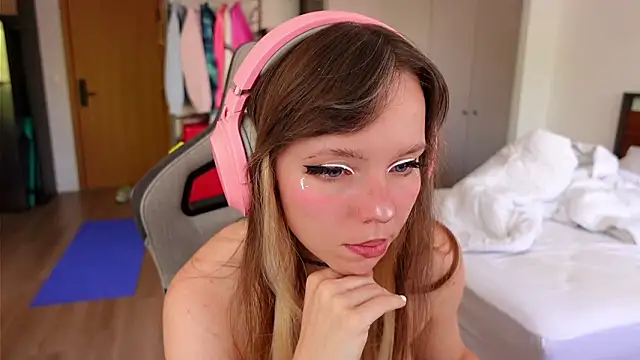 Snapshot of Ayra_Lust chatting on 20, 2, 2026 Ayra Lust online show from 20, 2, 2026