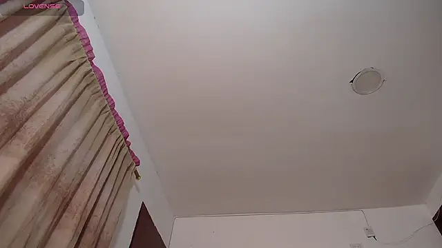 Snapshot of cataleyya_666 chatting on 31, 1, 2025 cataleyya 666 online show from 31, 1, 2025