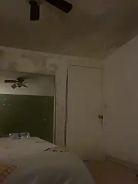 FumesClouds online show from 25, 12, 2024