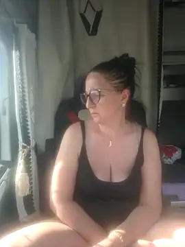 Snapshot of cuplubijoanna chatting on 4, 3, 2025 cuplubijoanna online show from 4, 3, 2025