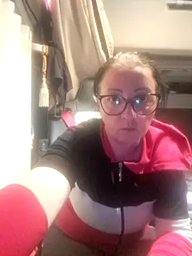 Snapshot of cuplubijoanna chatting on 7, 3, 2025 cuplubijoanna online show from 7, 3, 2025