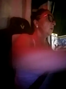 Snapshot of cuplubijoanna chatting on 15, 9, 2025 cuplubijoanna online show from 15, 9, 2025