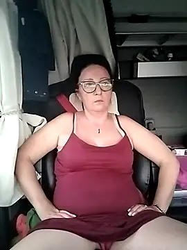 Snapshot of cuplubijoanna chatting on 29, 11, 2025 cuplubijoanna online show from 29, 11, 2025