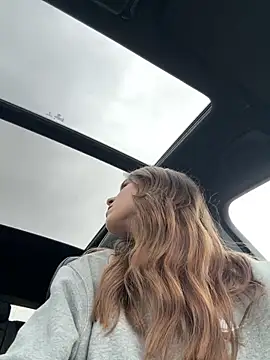 JuicyFruits93 online show from 17, 3, 2026