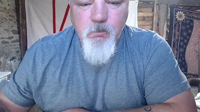 Snapshot of Newfiesausage1972 chatting on 20, 5, 2026 Newfiesausage1972 online show from 20, 5, 2026