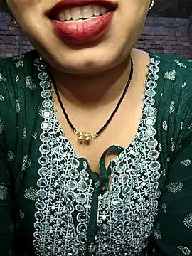 Snapshot of Simaran_bhabhi chatting on 4, 3, 2025 Simaran bhabhi online show from 4, 3, 2025