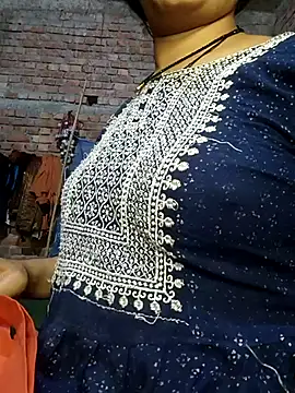 Snapshot of Simaran_bhabhi chatting on 13, 3, 2025 Simaran bhabhi online show from 13, 3, 2025