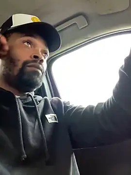 1BeautyN1Beast online show from 9, 12, 2024