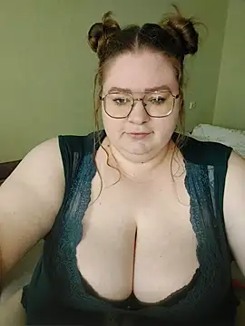 Chloe WS online show from 19, 9, 2025