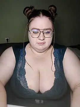 Chloe WS online show from 13, 10, 2025