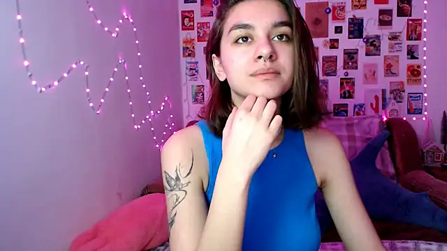 Snapshot of Celine_Dionn chatting on 4, 1, 2025 Celine Dionn online show from 4, 1, 2025