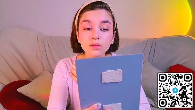 Snapshot of Celine_Dionn chatting on 31, 5, 2026 Celine Dionn online show from 31, 5, 2026