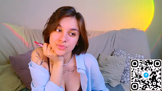 Snapshot of Celine_Dionn chatting on 5, 6, 2026 Celine Dionn online show from 5, 6, 2026