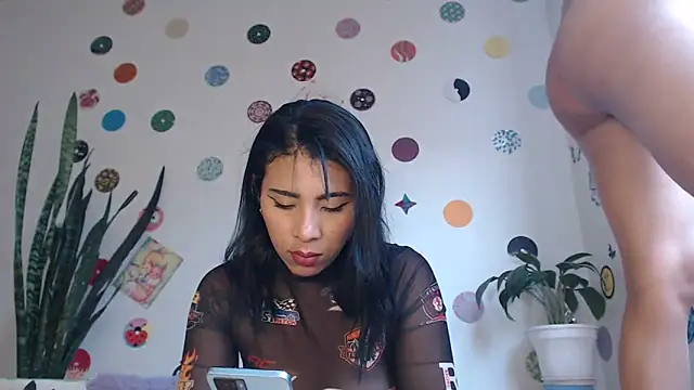 Yaumiko online show from 19, 1, 2025