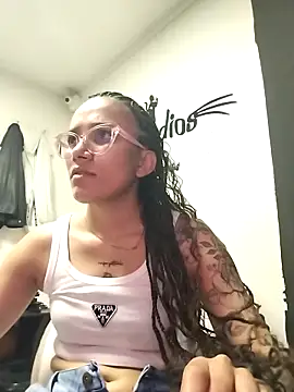 Yaumiko online show from 18, 11, 2025