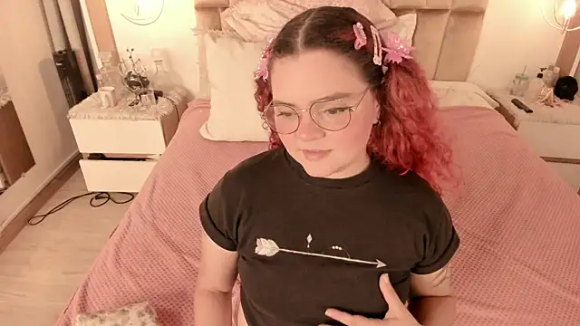 Twwiiggy online show from 18, 3, 2025