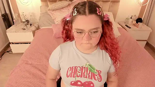 Twwiiggy online show from 19, 3, 2025