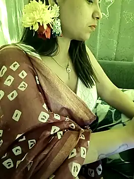 Divya girl online show from 16, 2, 2025