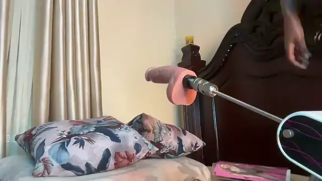 SexyAudreyFuck online show from 27, 2, 2025