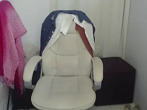 Snapshot of paiper_halliwey chatting on 12, 1, 2025 paiper halliwey online show from 12, 1, 2025