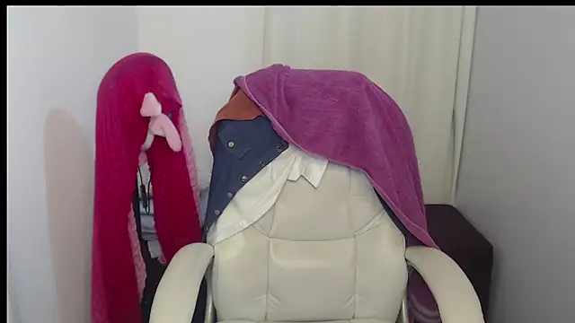 Snapshot of paiper_halliwey chatting on 25, 1, 2025 paiper halliwey online show from 25, 1, 2025