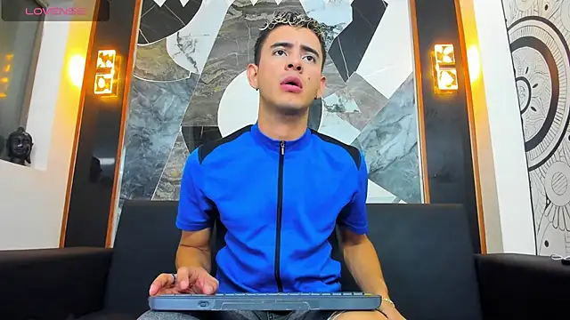 Snapshot of kai_borman chatting on 27, 2, 2025 kai borman online show from 27, 2, 2025