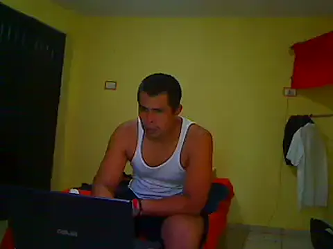 Snapshot of lozter345 chatting on 23, 9, 2025 lozter345 online show from 23, 9, 2025