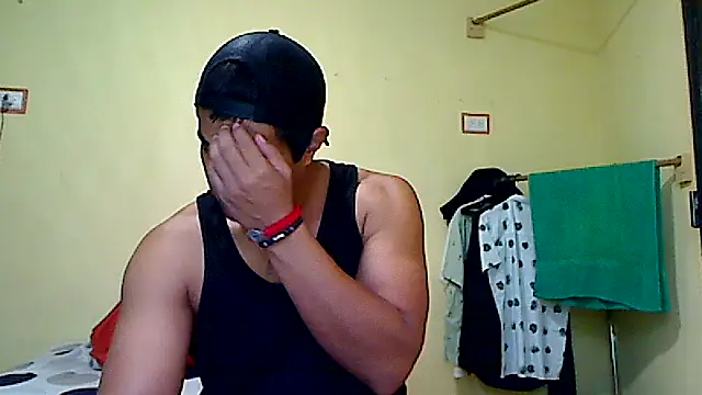 Snapshot of lozter345 chatting on 20, 10, 2025 lozter345 online show from 20, 10, 2025