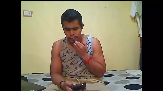 Snapshot of lozter345 chatting on 13, 11, 2025 lozter345 online show from 13, 11, 2025