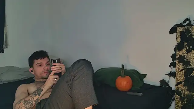 JackDesFeux online show from 14, 10, 2025