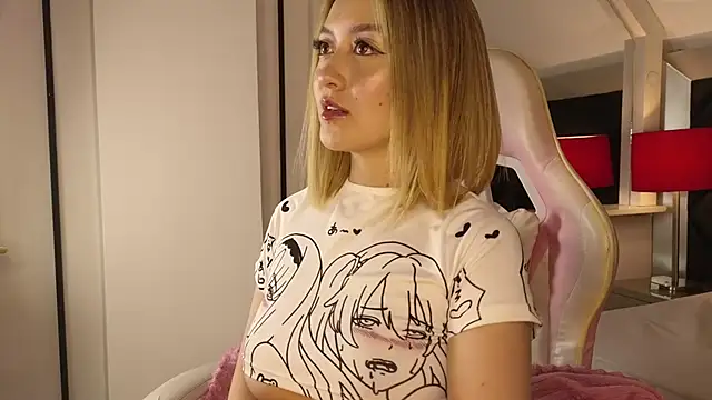 Angela Torres  online show from 13, 12, 2025