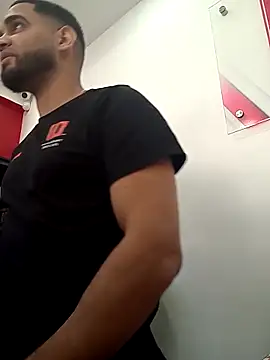 luismanuel 1998 online show from 1, 12, 2025